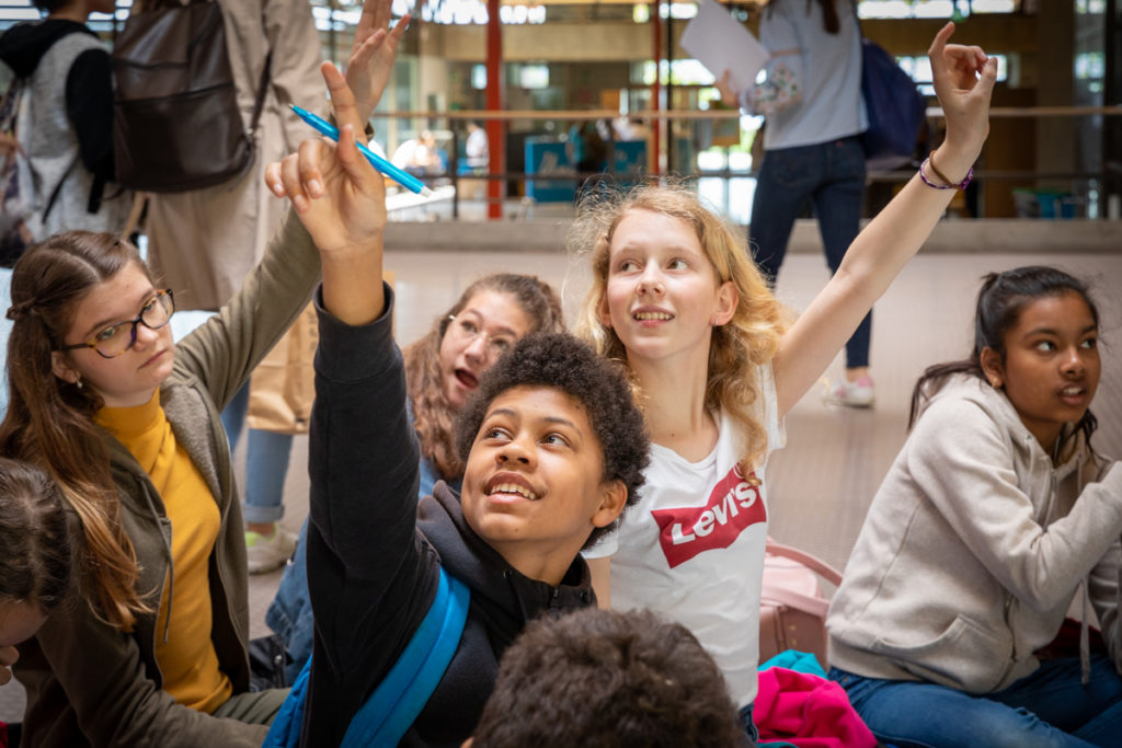 Les Mystères De L'unil 2019